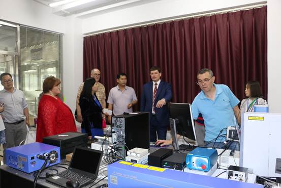 说明: F:/360云盘/bevitor伟德/行政/照片/IMG_3978.JPG